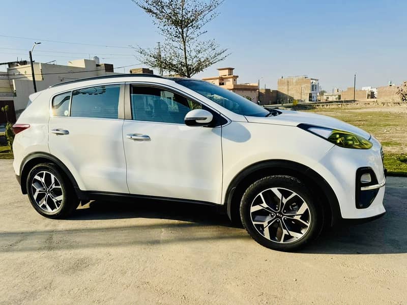 KIA Sportage 2023 8