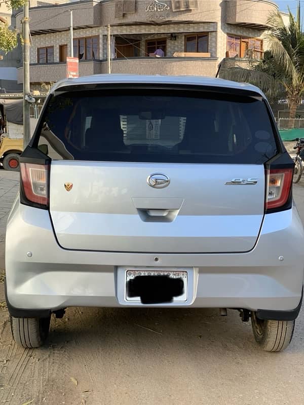 Daihatsu Mira 2018 3