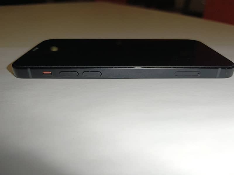 iPhone 12 128GB 9 Months Warranty 6