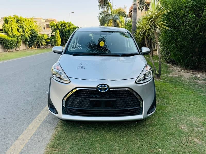 Toyota Sienta 2019 0