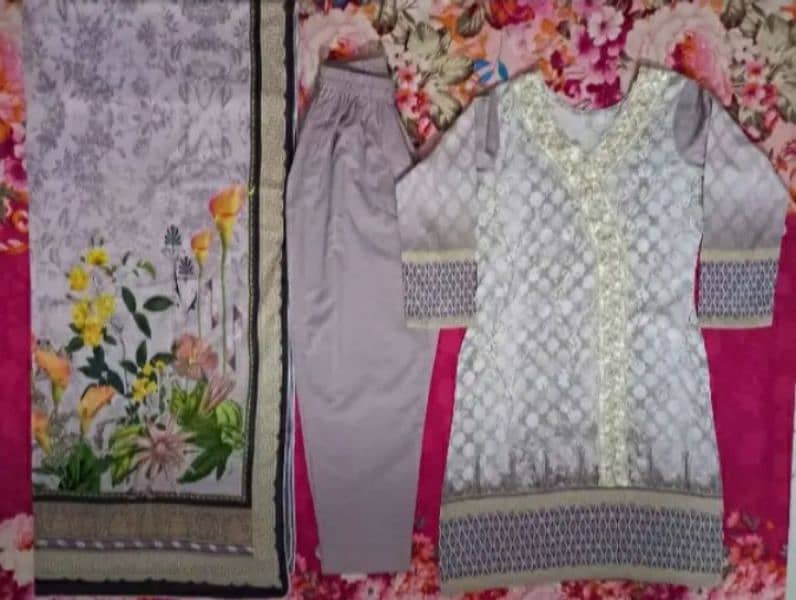 (Urgent Sale) Preloved/Used, 3 PC Suit Or Kurti 0