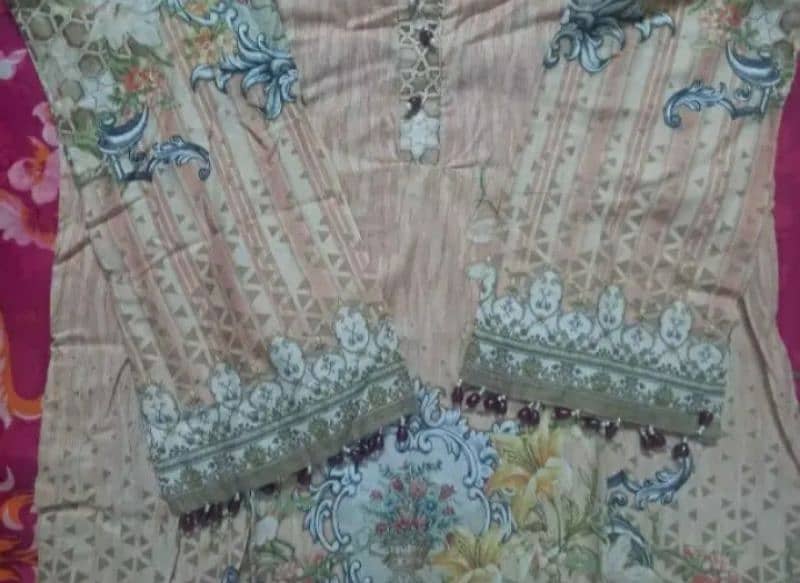 (Urgent Sale) Preloved/Used, 3 PC Suit Or Kurti 4