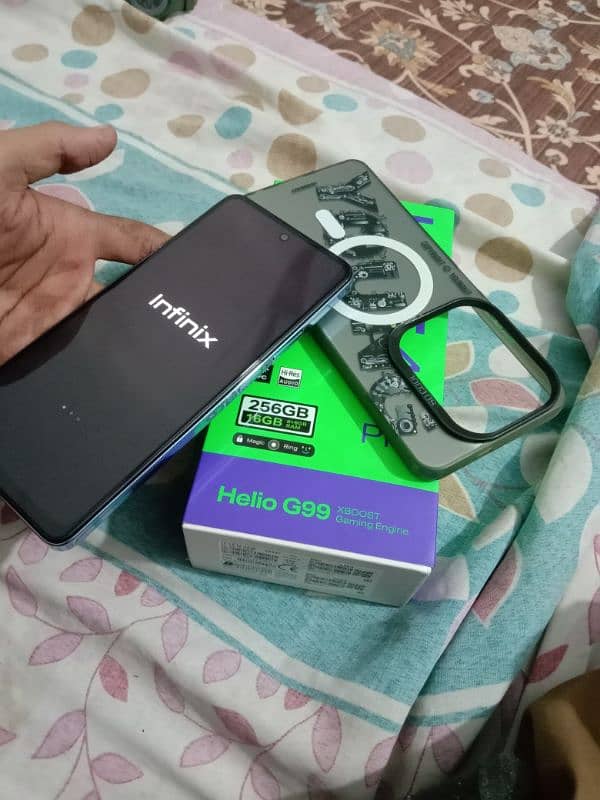 infinix hot 40 pro (blue shine new color) 8 month warranty 8+8  256 8