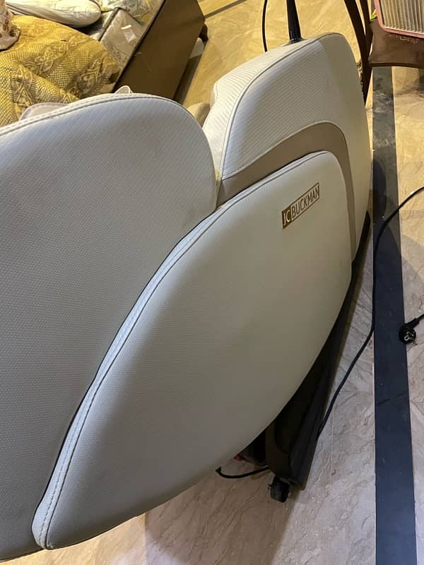 JC BuckMan Reclining Massage Chair 1