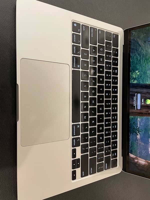 MacBook Air, 2022, 13.6”, M2, 10/10. READ AD. 7