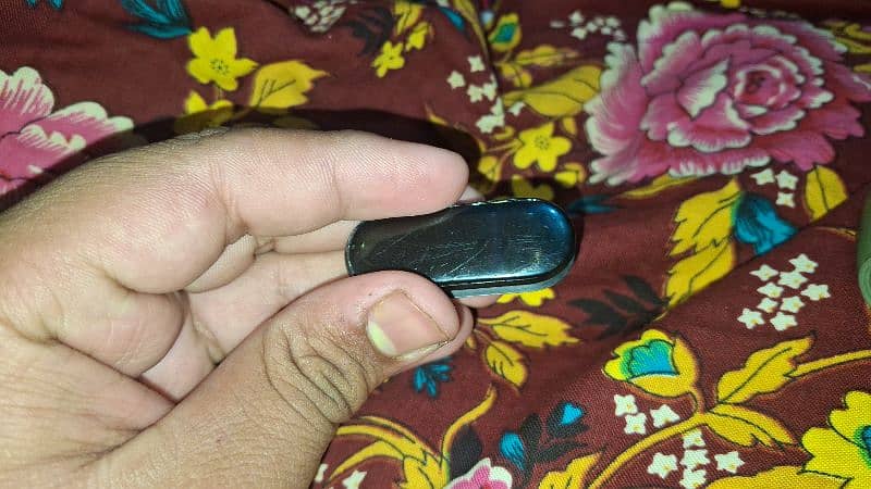 MI BAND 6 10 /9 CONDITION 03160600172 4