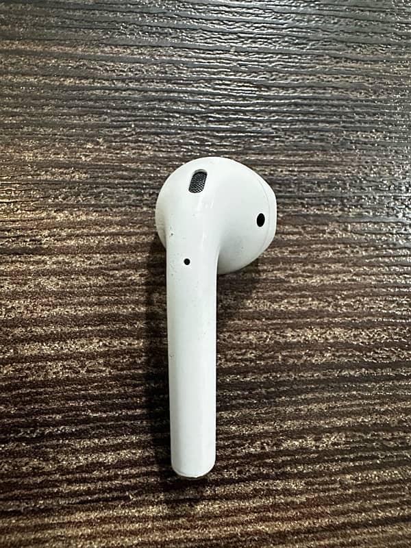 Air Pods 2 9