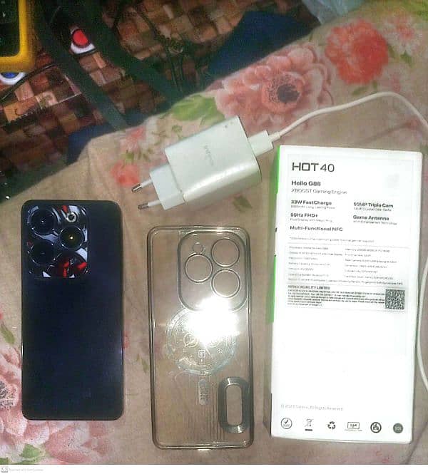 Infinix Hot 40 mobile 16/256 9