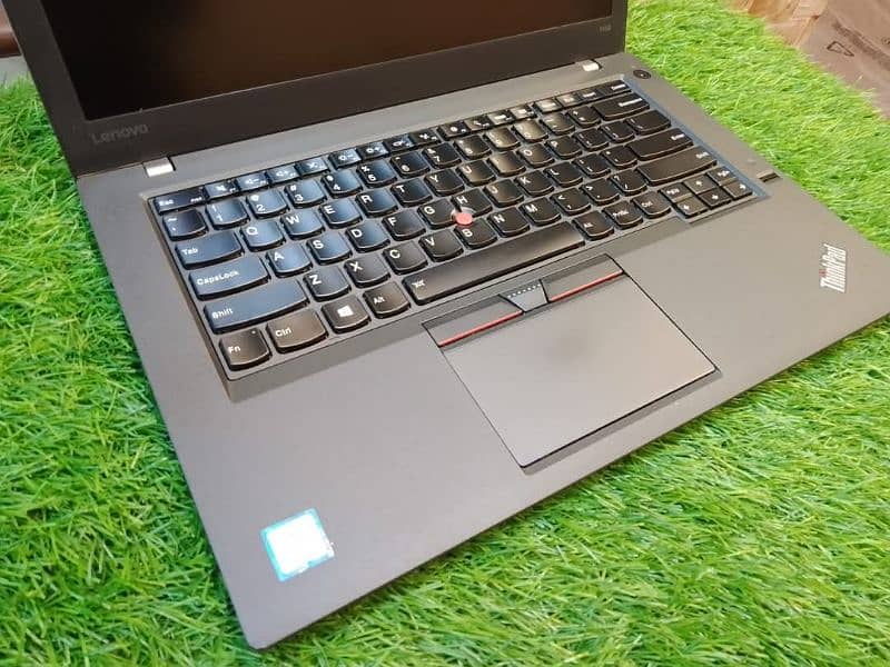 Lenovo ThinkPad T460  / intel Core i5 6th Generation Processor 0