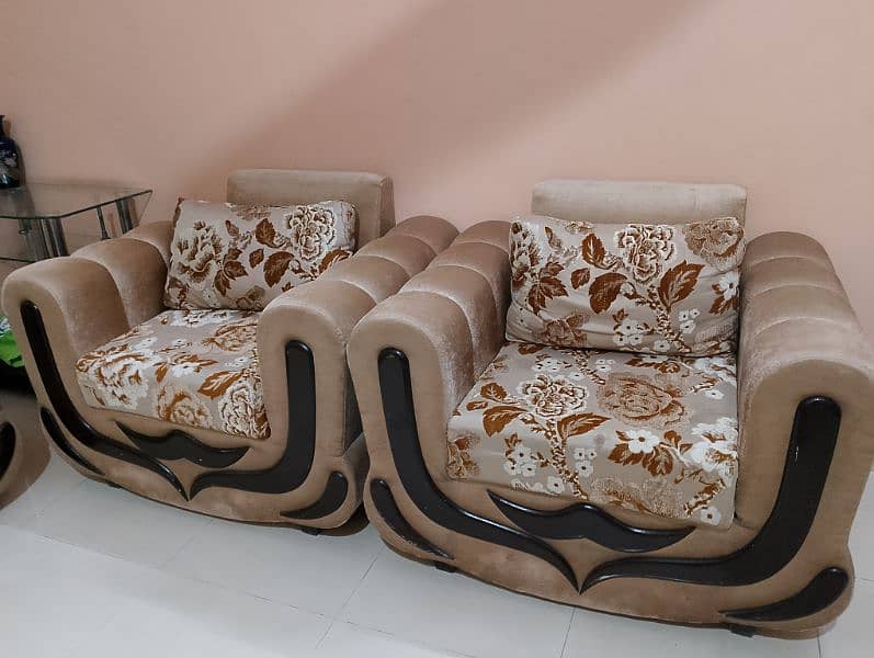 7 seat Sofa for Sale 2