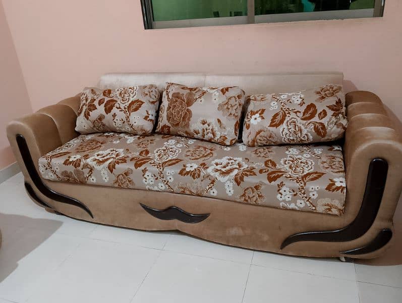 7 seat Sofa for Sale 4