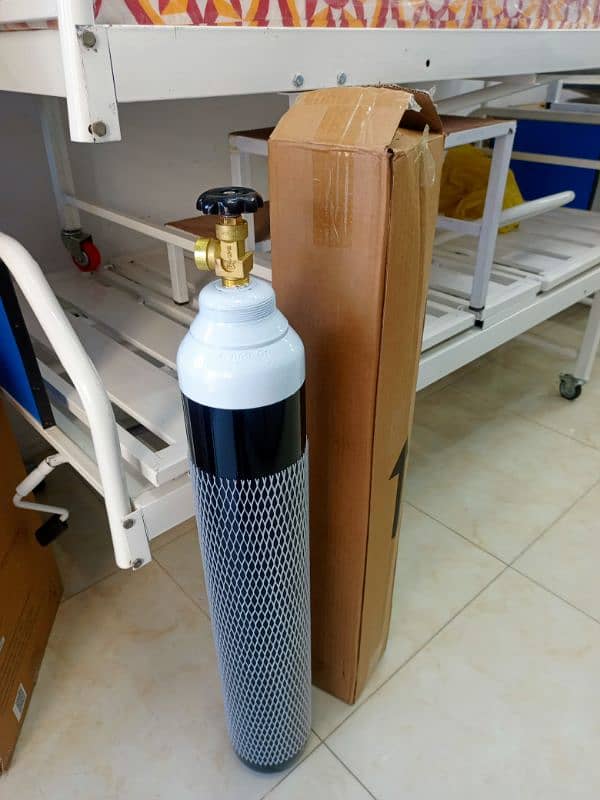 Noman Surgical Oxygen Cylinder 0