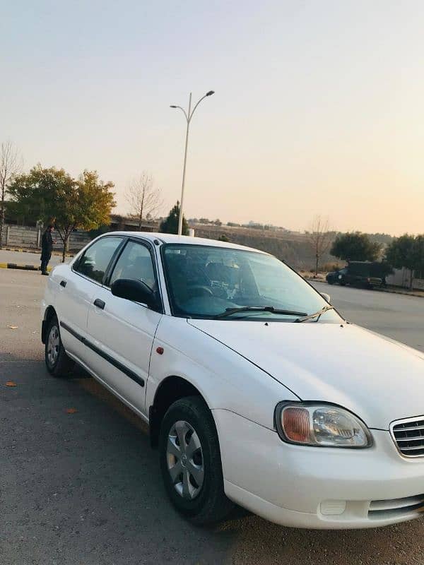 Suzuki Baleno 2002 10