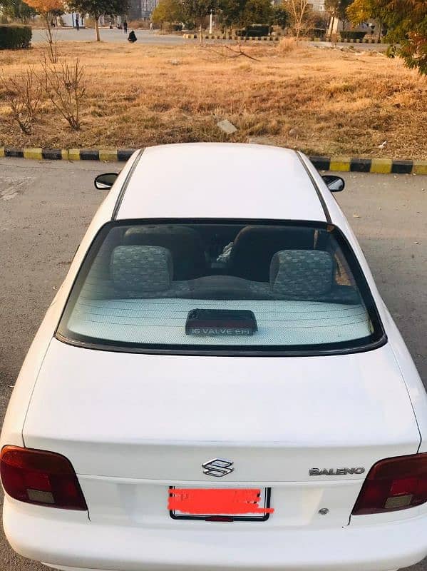 Suzuki Baleno 2002 12