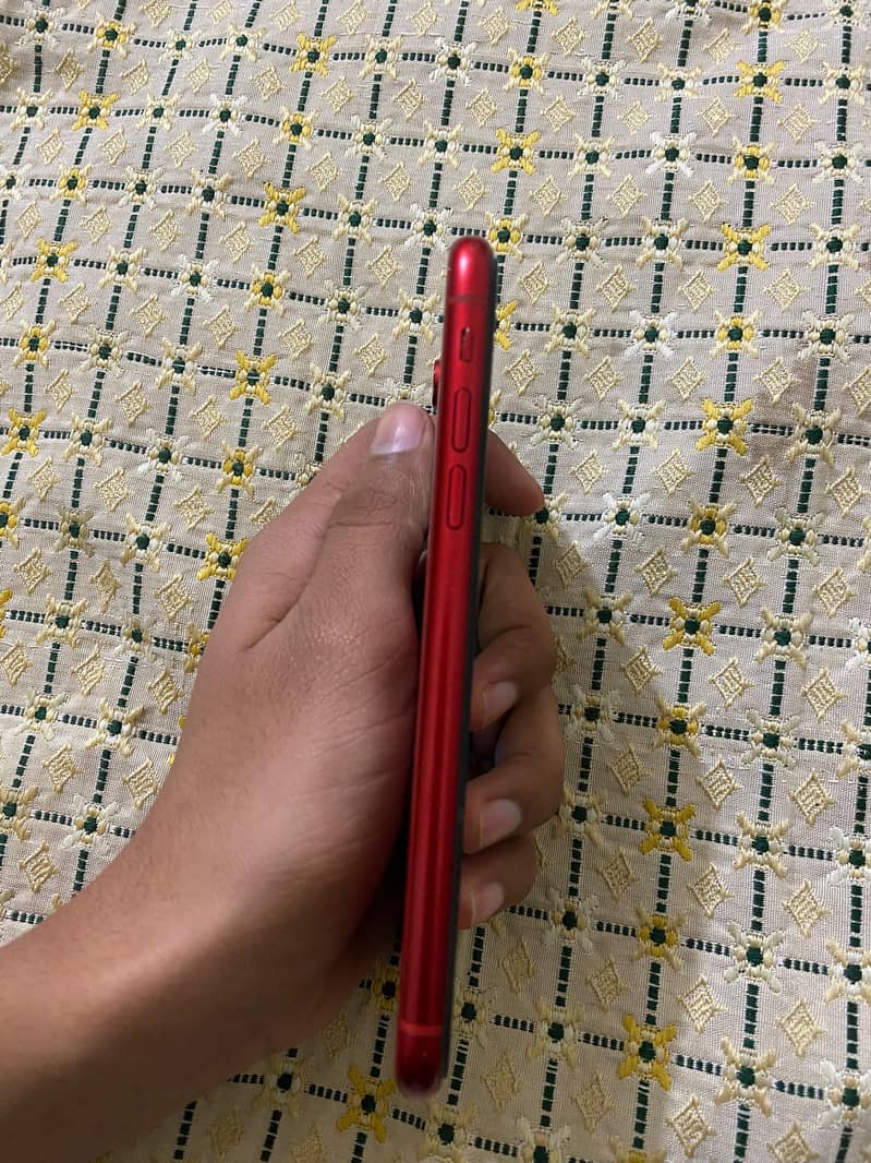 Apple iPhone XR 2