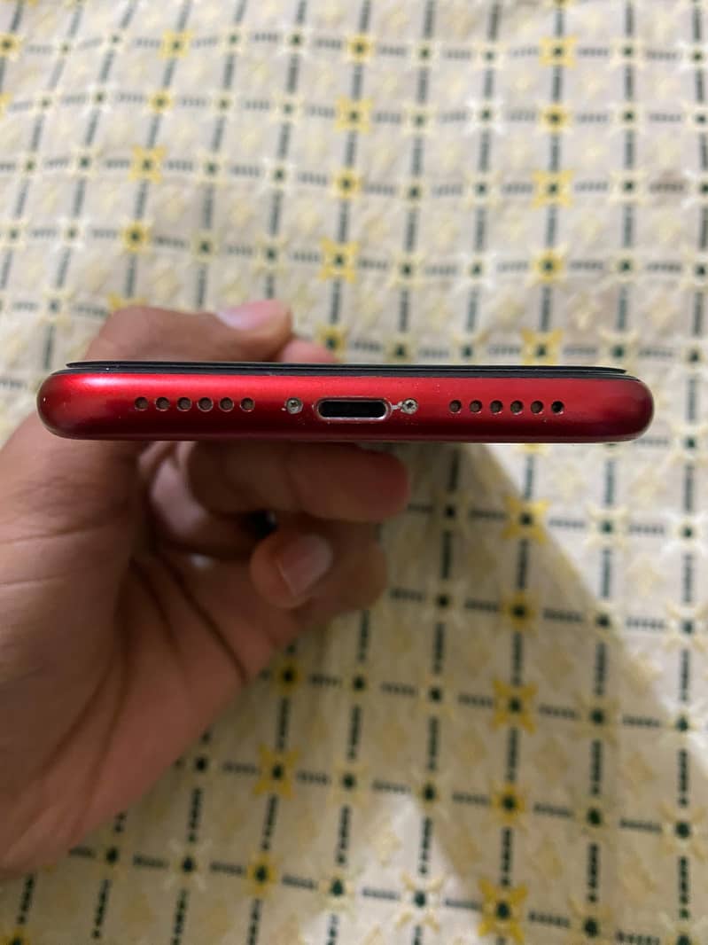 Apple iPhone XR 3