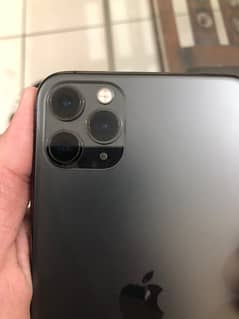 iPhone 11 Pro Max non-PTA FU