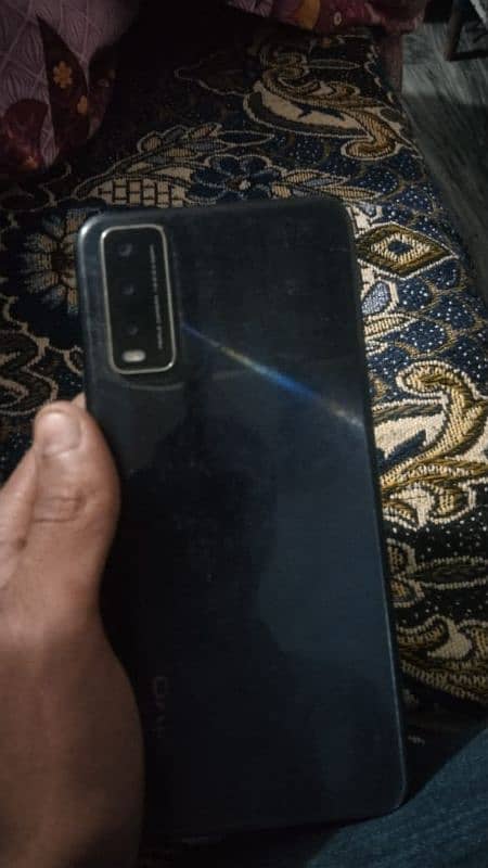 vivo y20 4  64 screen toti ha baki ganiune phone ha all ok ha 0