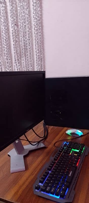 Complete Gaming Setup 0