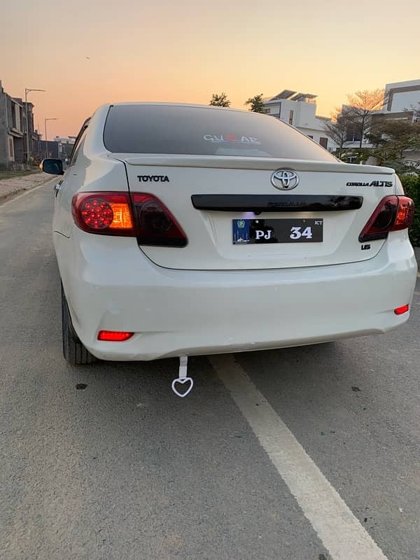 Corolla Altis Automatic total Original iner 5