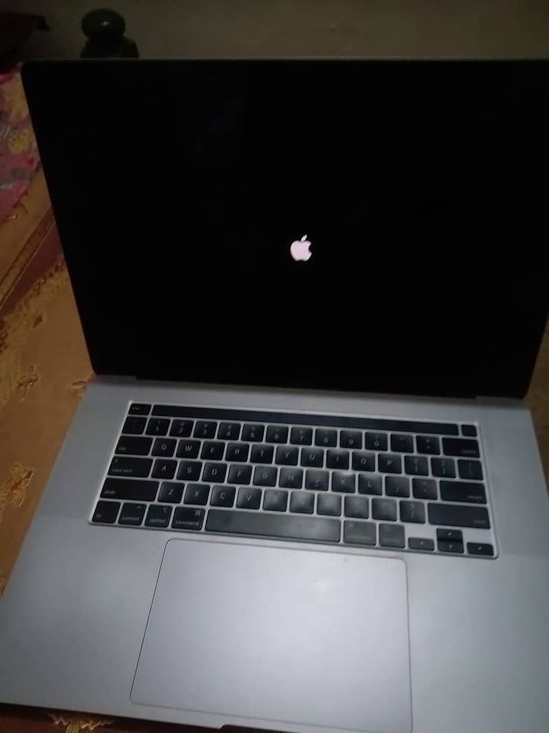 Mac Book Pro 2019 3