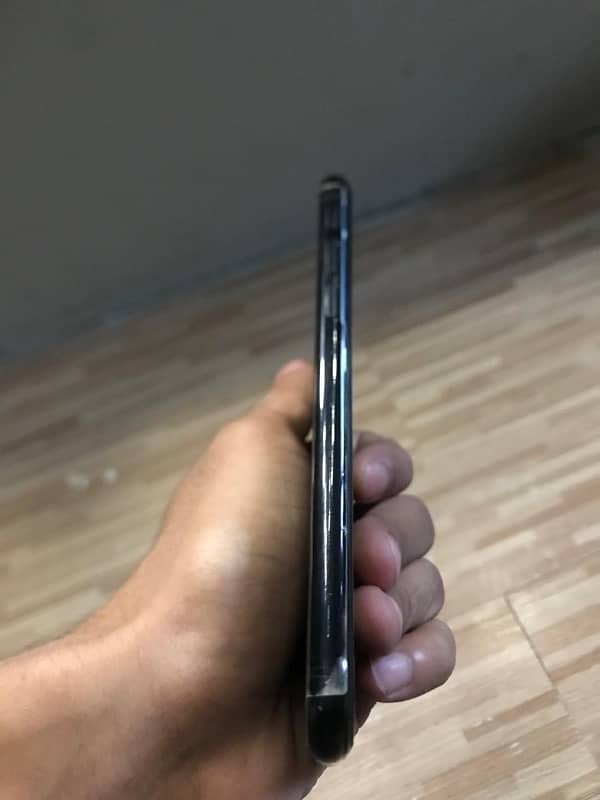 iphone xr non exchange possible with iPhone 11 0