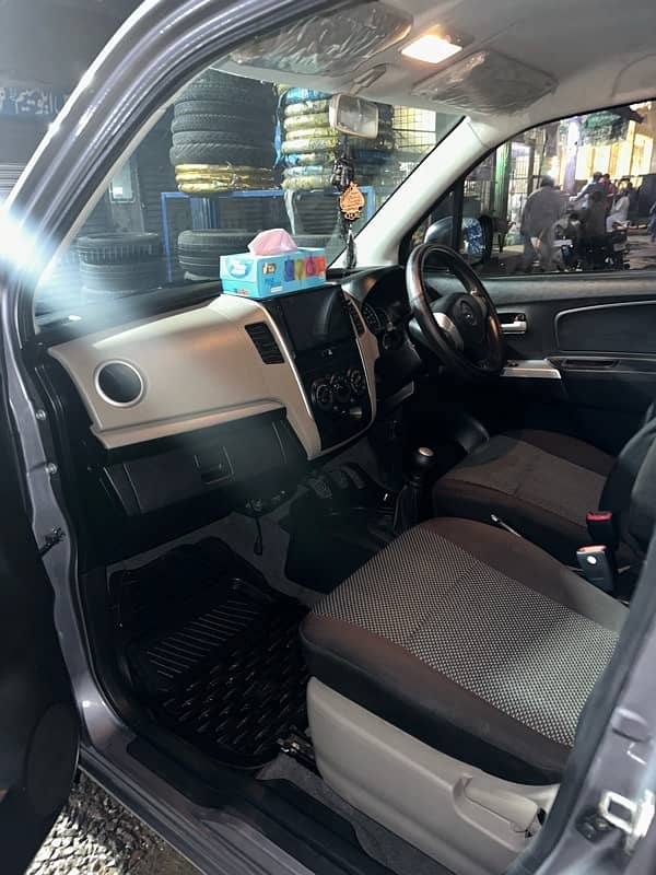 Suzuki Wagon R 2022 9