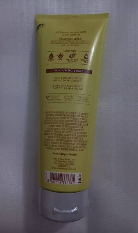 (Urgent Sale) New Original Bath & Body Works Cream 1