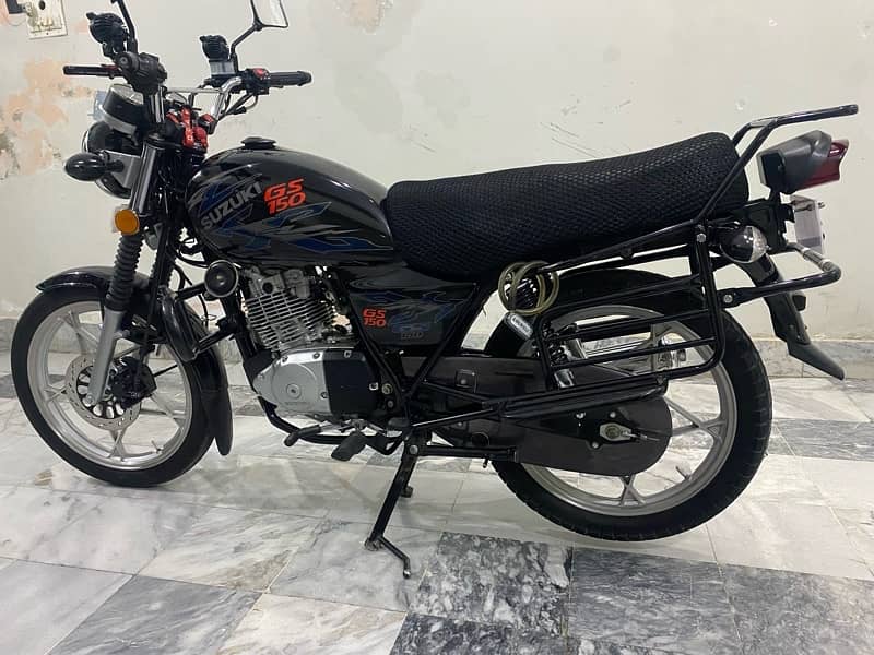 Suzuki GS 150 Special Edition 5