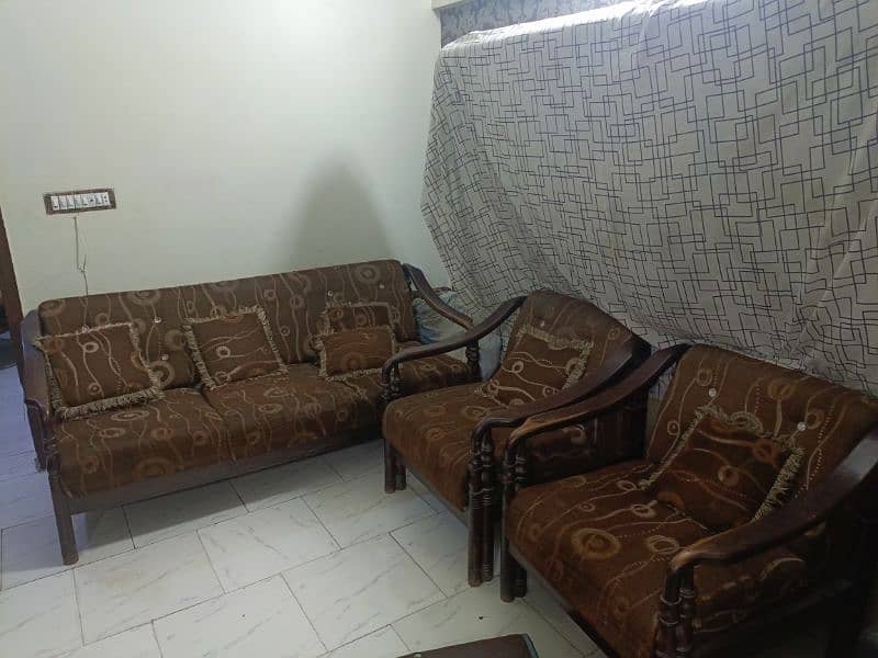 #sofas set 1set 7seater and 2set 5seater 2