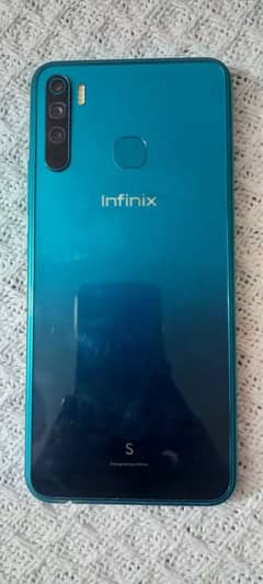 infinix S5 lite 4 /64 family used