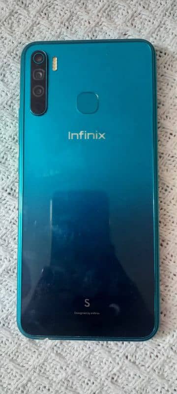 infinix S5 lite 4 /64 family used 0