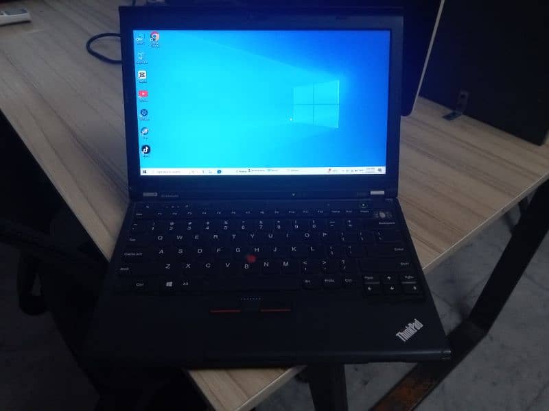 Lenovo X220i 8GB Ram 0