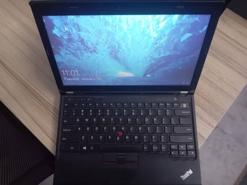 Lenovo X220i 8GB Ram 4