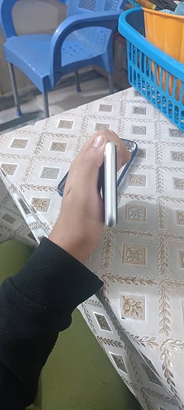 iphone xr 128 gb non pta 7