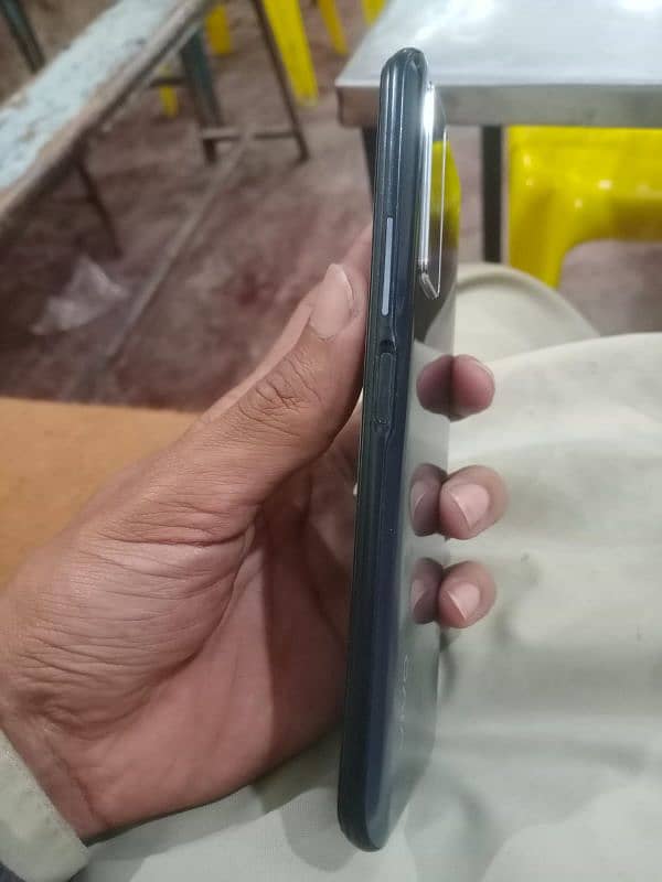 VIVO Y53s 8+4/128GB Original, urgent 3