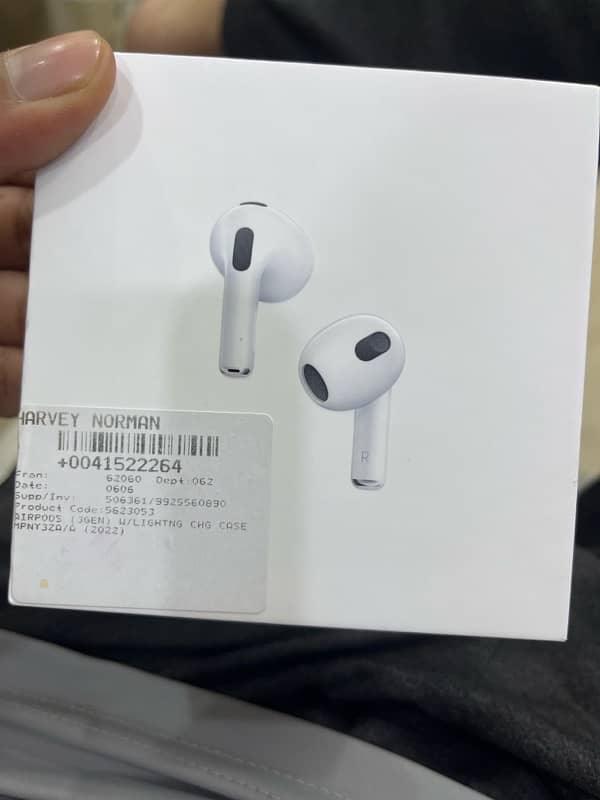 Apple Aipods 3rd Generation 1