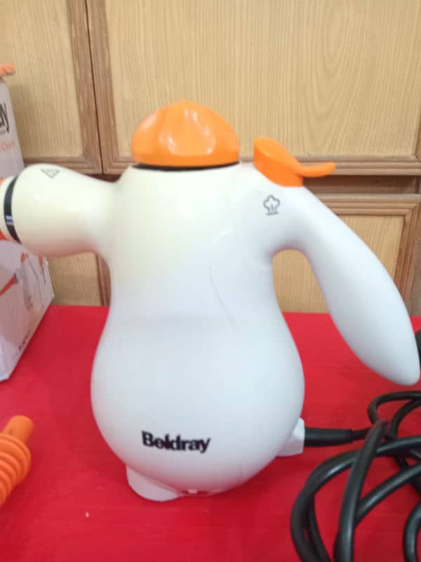 Beldray Electric Hand Held Steam Cleaner and Garment Steamer 1