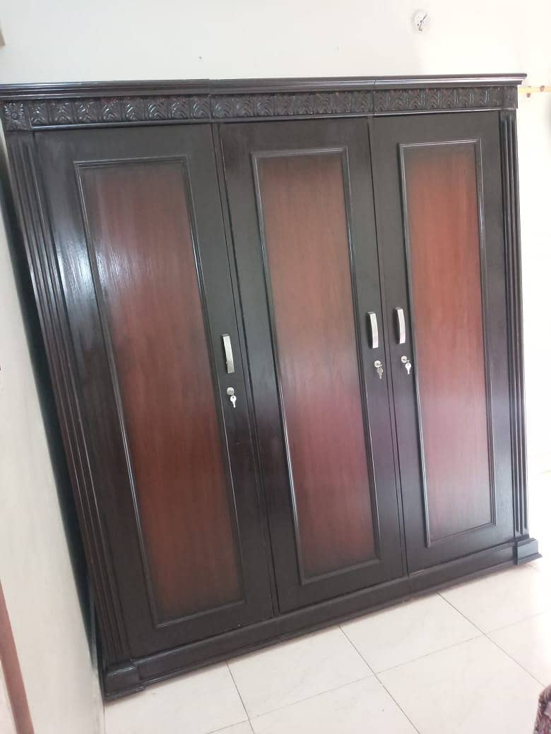 Luxury Wooden 3 Door Cupboard Just Like New 1