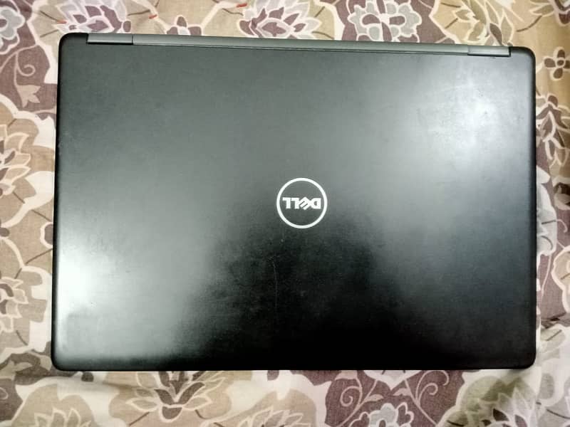 Laptop Dell Latitiude 5480 10/9 condition with charger 0