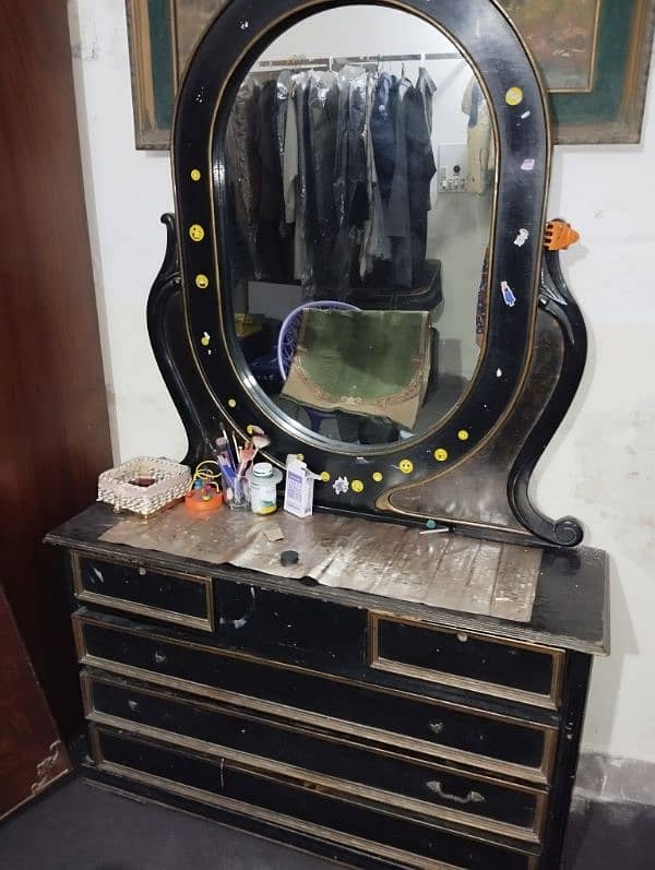 Dressing Table 1