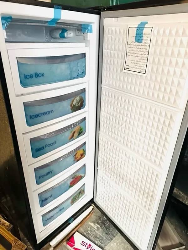 Dawlance Vertical Freezer 2