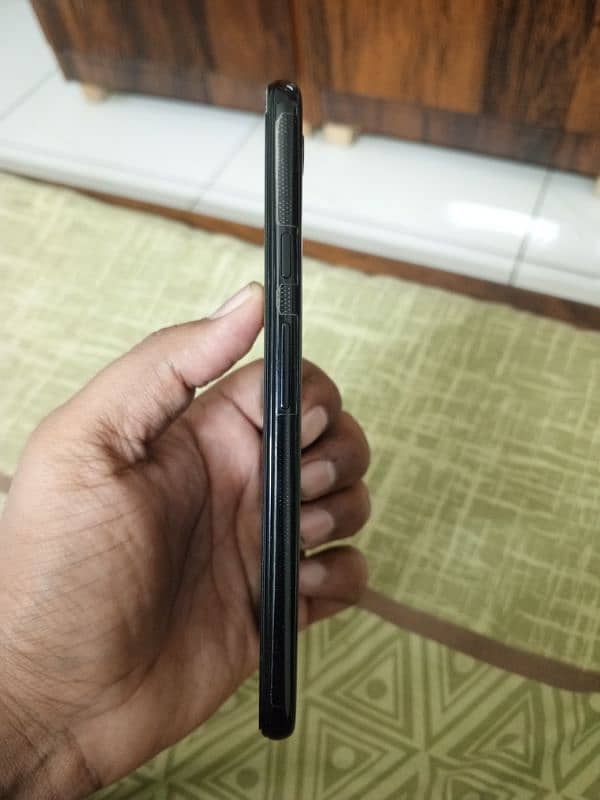 Selling Google pixel 3A xl 3