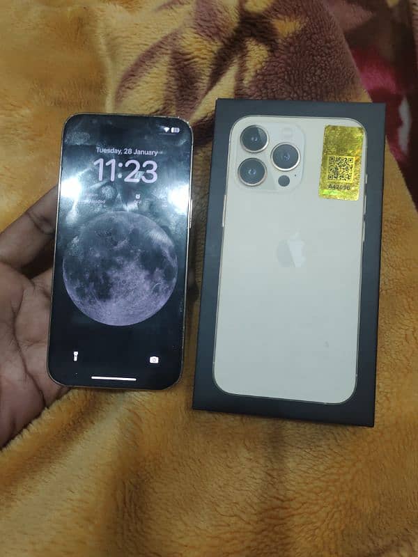 iPhone 13pro 256gb for sale 0