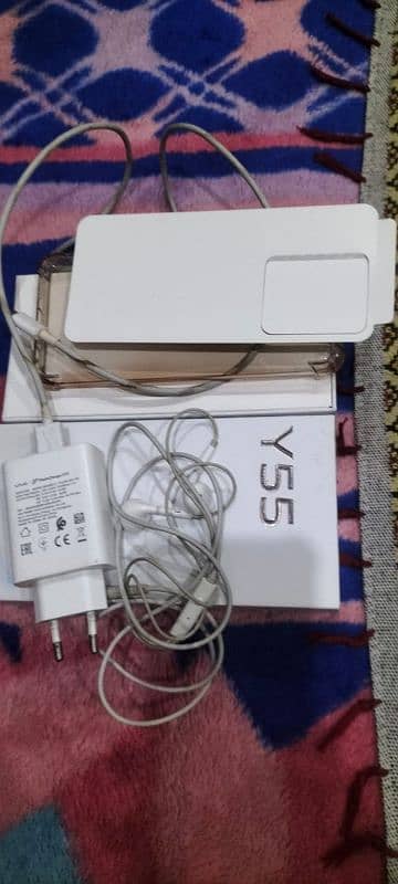 vivo y55 8 128 10 by 10 2