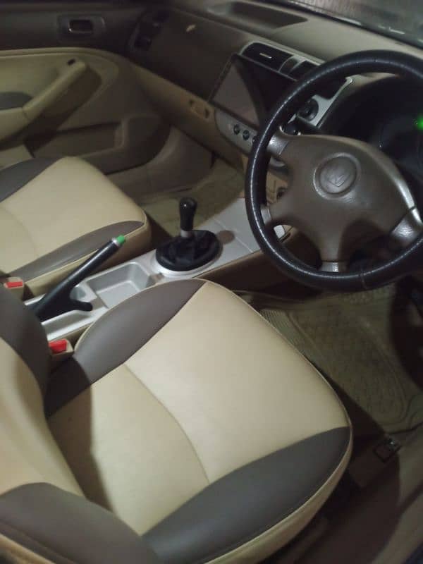 Honda Civic EXi 2004 4