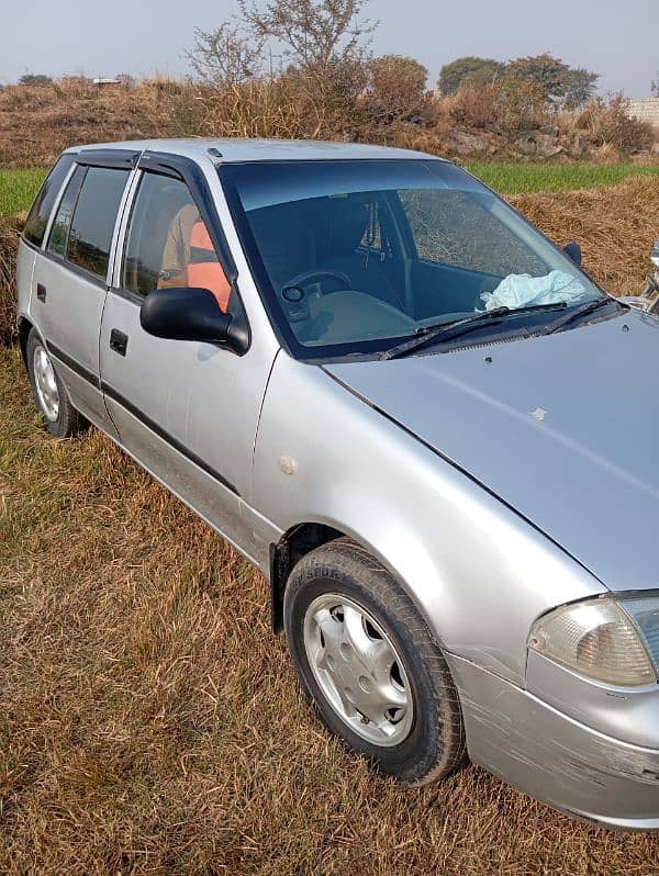 Suzuki Cultus VX 2000 1