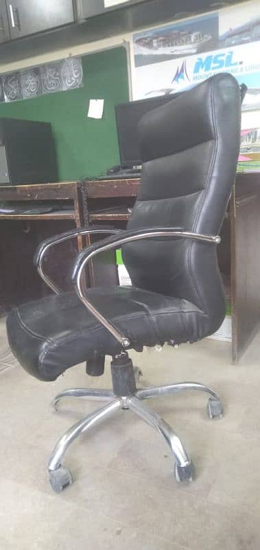 chair used better hain bus 1