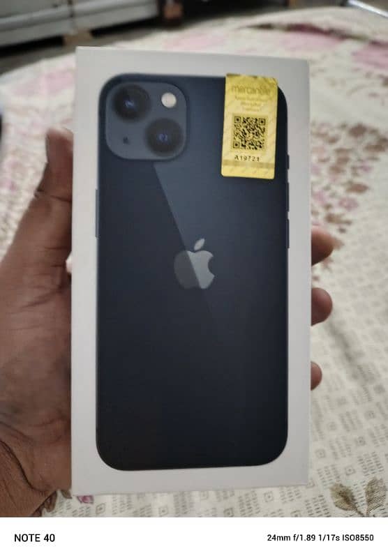 Iphone 13 (128gb) PTA approved with complete box and accessories 3