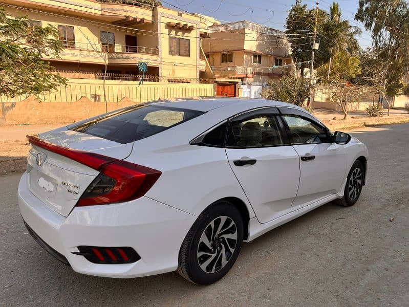 Honda Civic Ug 2017 Brandnew Condition 5